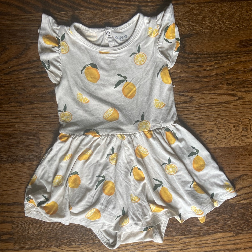 Kyte bodysuit twirl dress
lemon